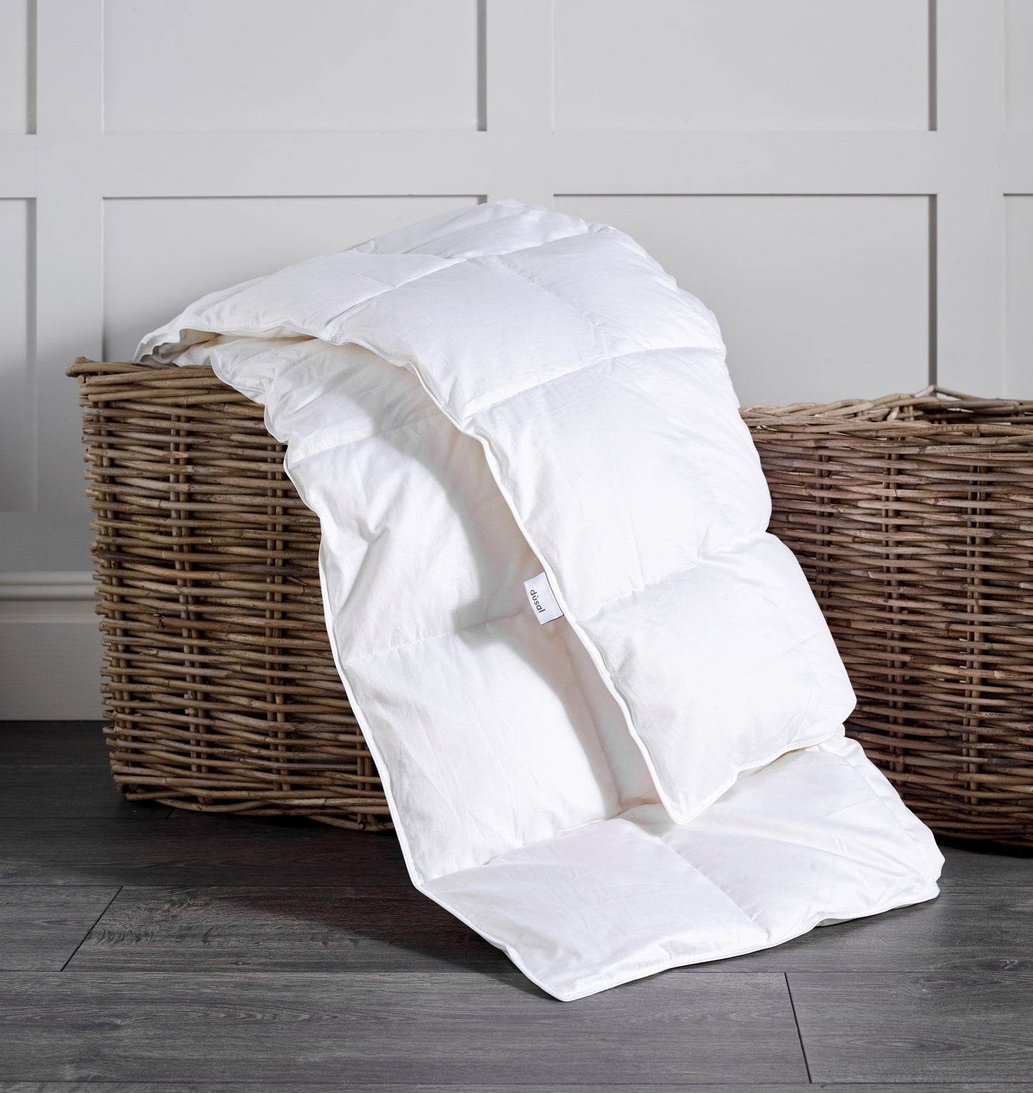 Dusal 100% European Duck Down Duvet With Cotton Cover.