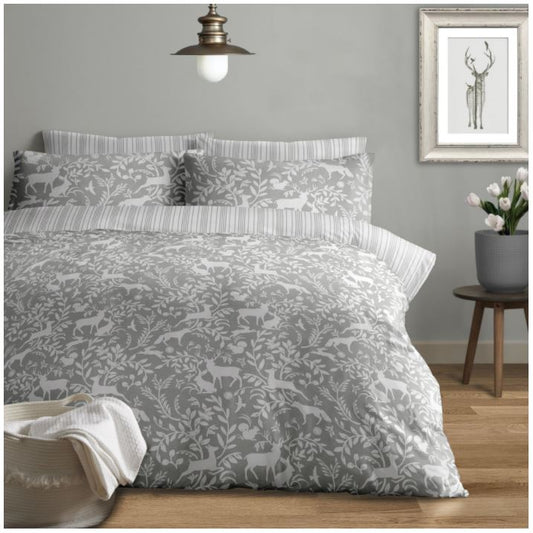 A beautiful woodland wildlife 100% brushed cotton grey and white duvet cover set.