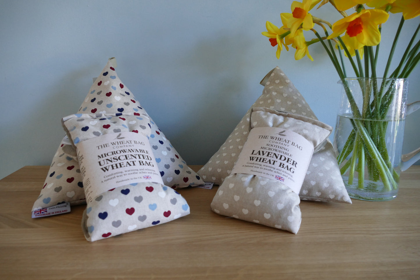 PADi Pillow - Hearts, White