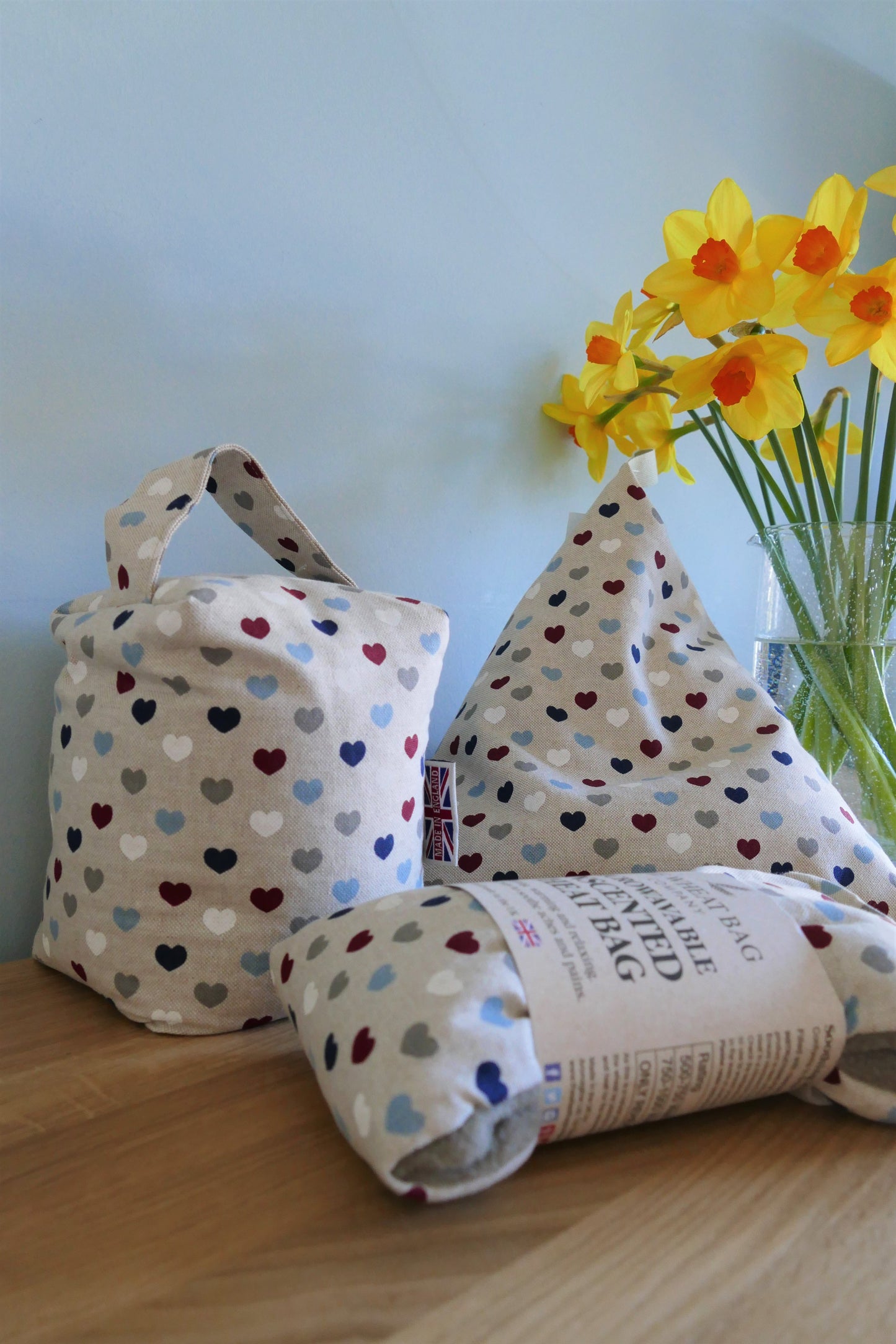 PADi Pillow - Hearts, Multi