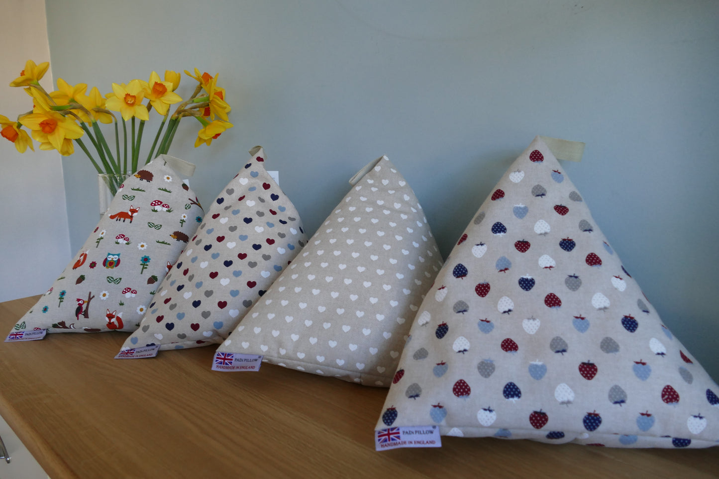 PADi Pillow - Hearts, Multi