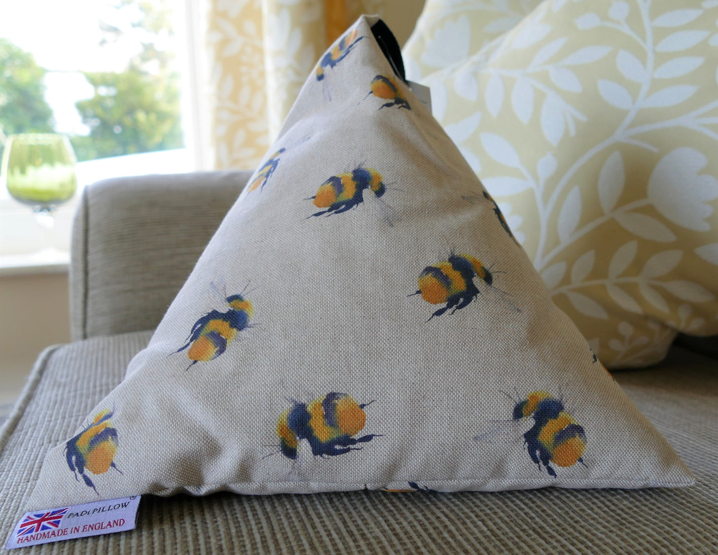 PADi Pillow - Bees
