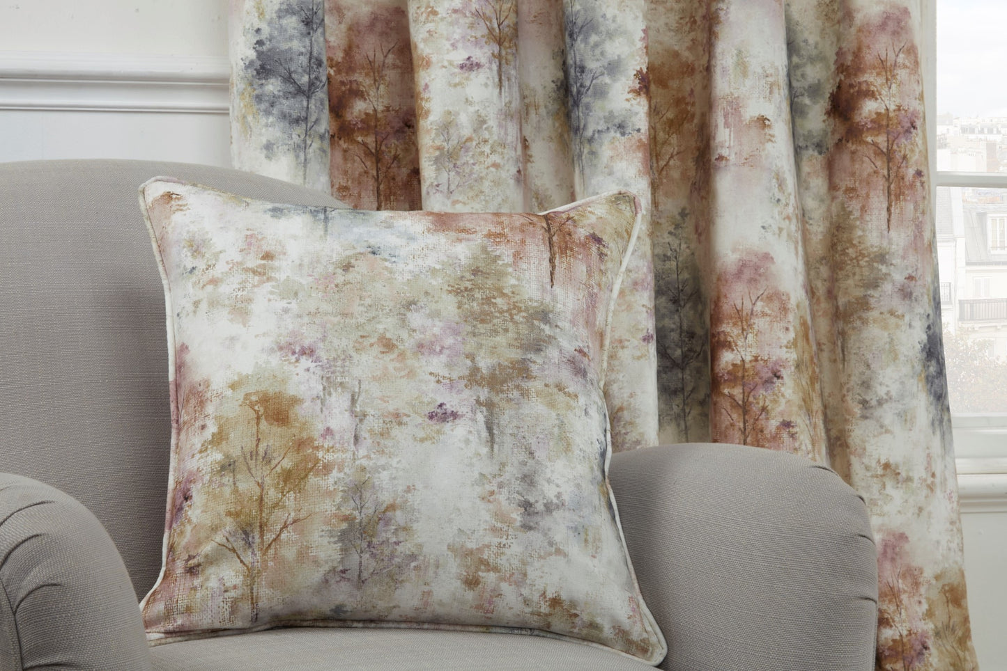 A beautiful woodland watercolour cushion with yellow, orange and purple colouring with a polyester cushion pad. Matching curtains available.